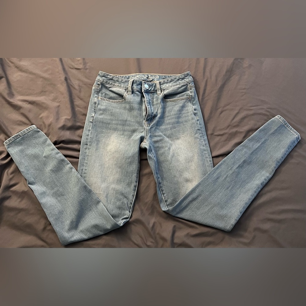 New Without Tags. American Eagle Outfitters Light Blue Super Stretch Jeans
